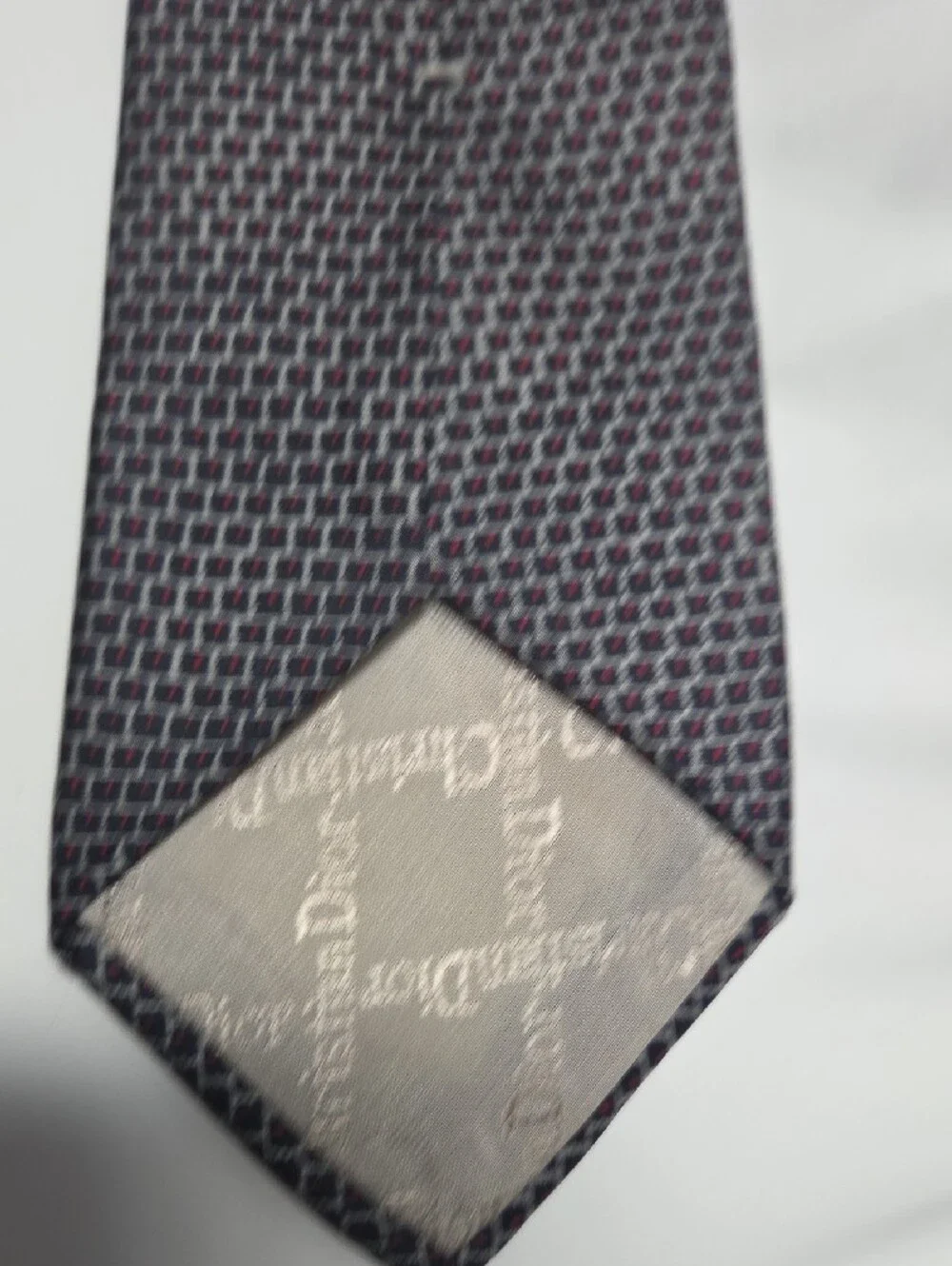 Christian Dior Mens Italian Silk Dark Gray and Burgundy Geometric Tie 3.55x57.5